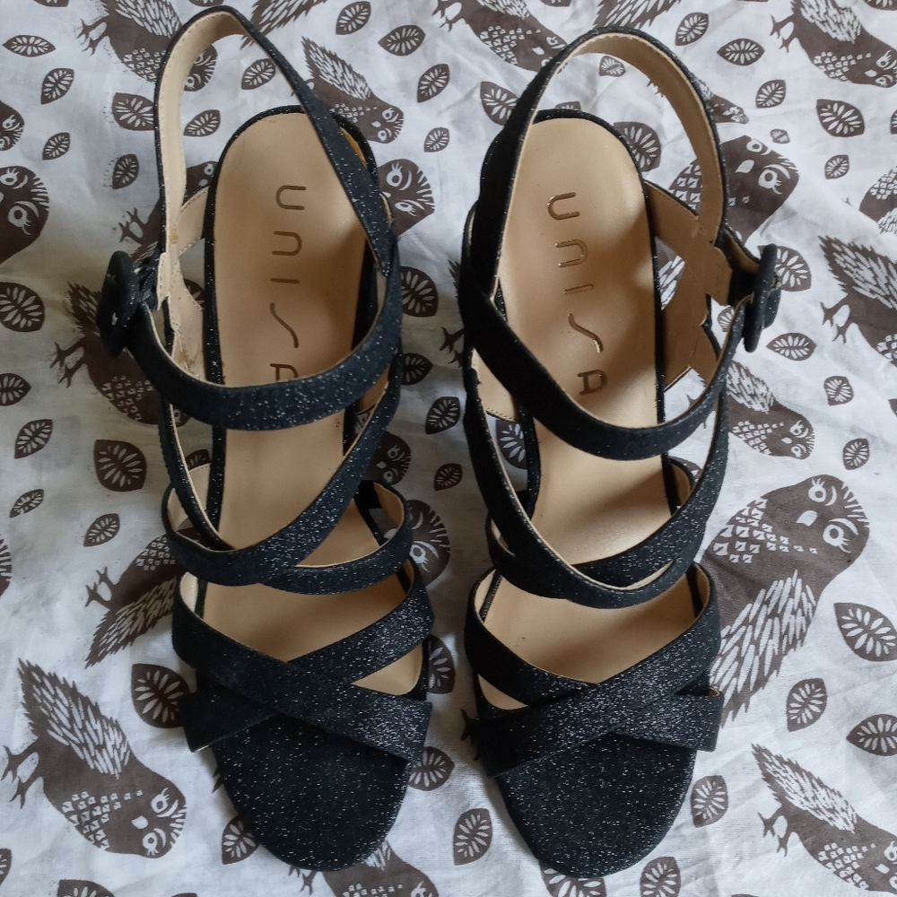 Unisa Heels
